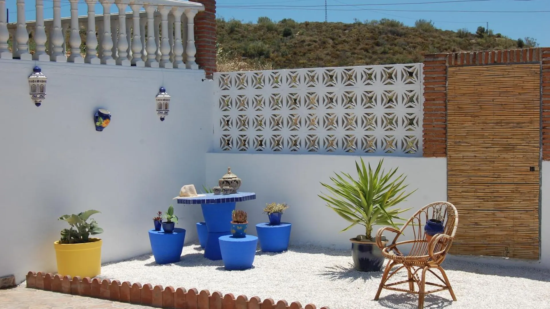 Der Thron Von Torrox - Villa Sorpresa