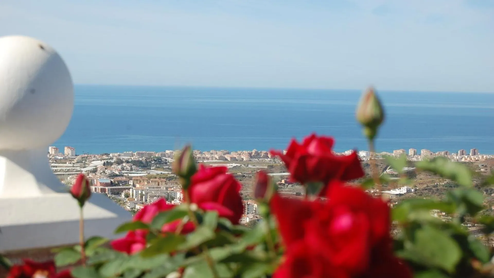 Der Thron Von Torrox - Villa Sorpresa